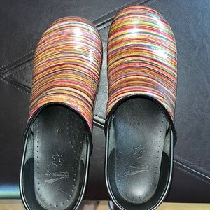 Dansko size 40